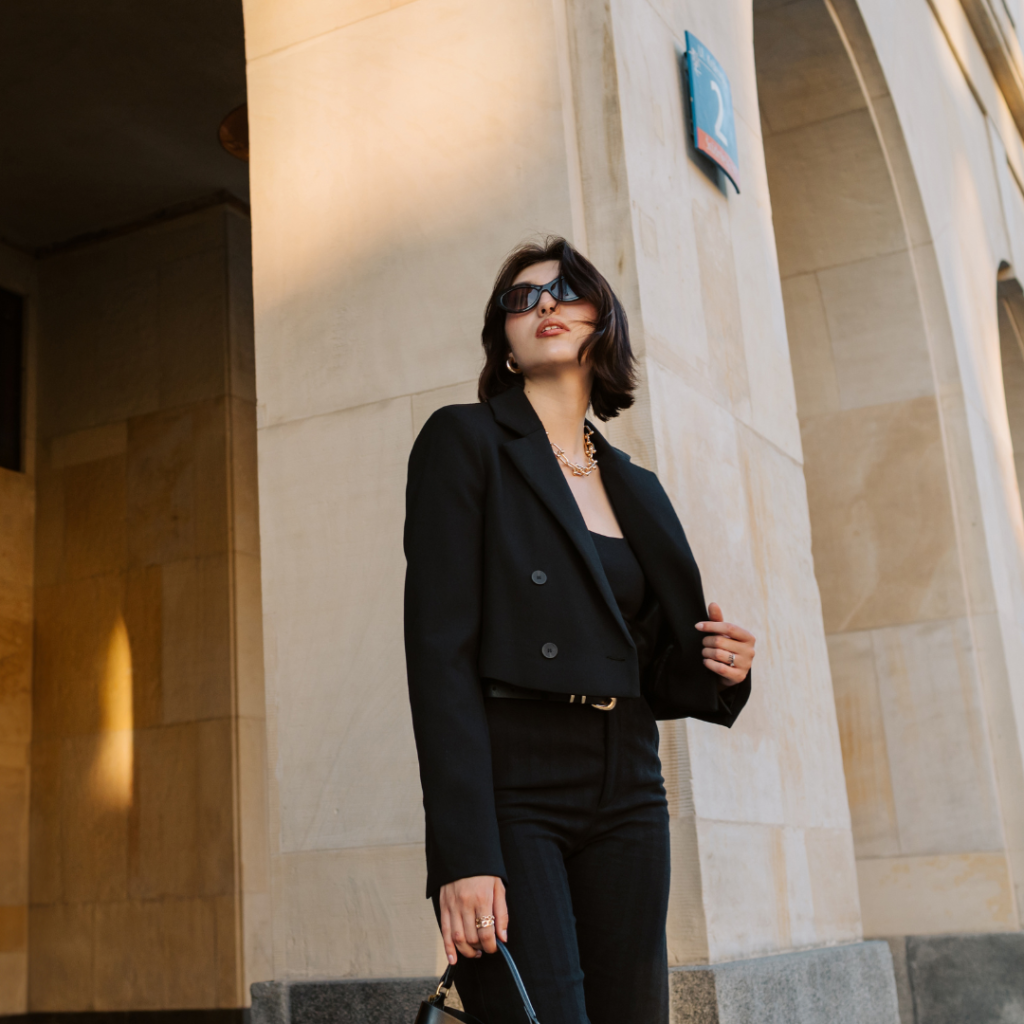 why power dressing is returning in corporate fashion